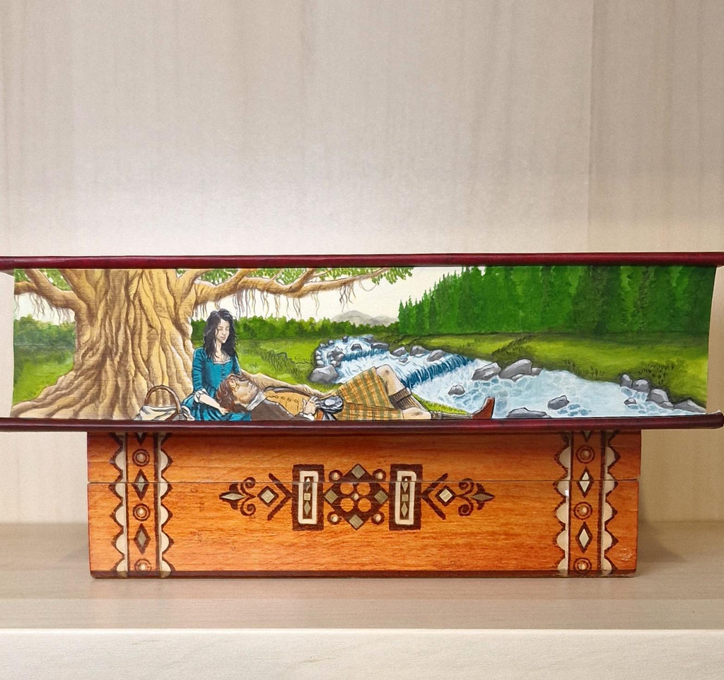 Pre-order Rare Handpainted Outlander Hardback Book by Diana Gabaldon with Fore-Edge Artwork