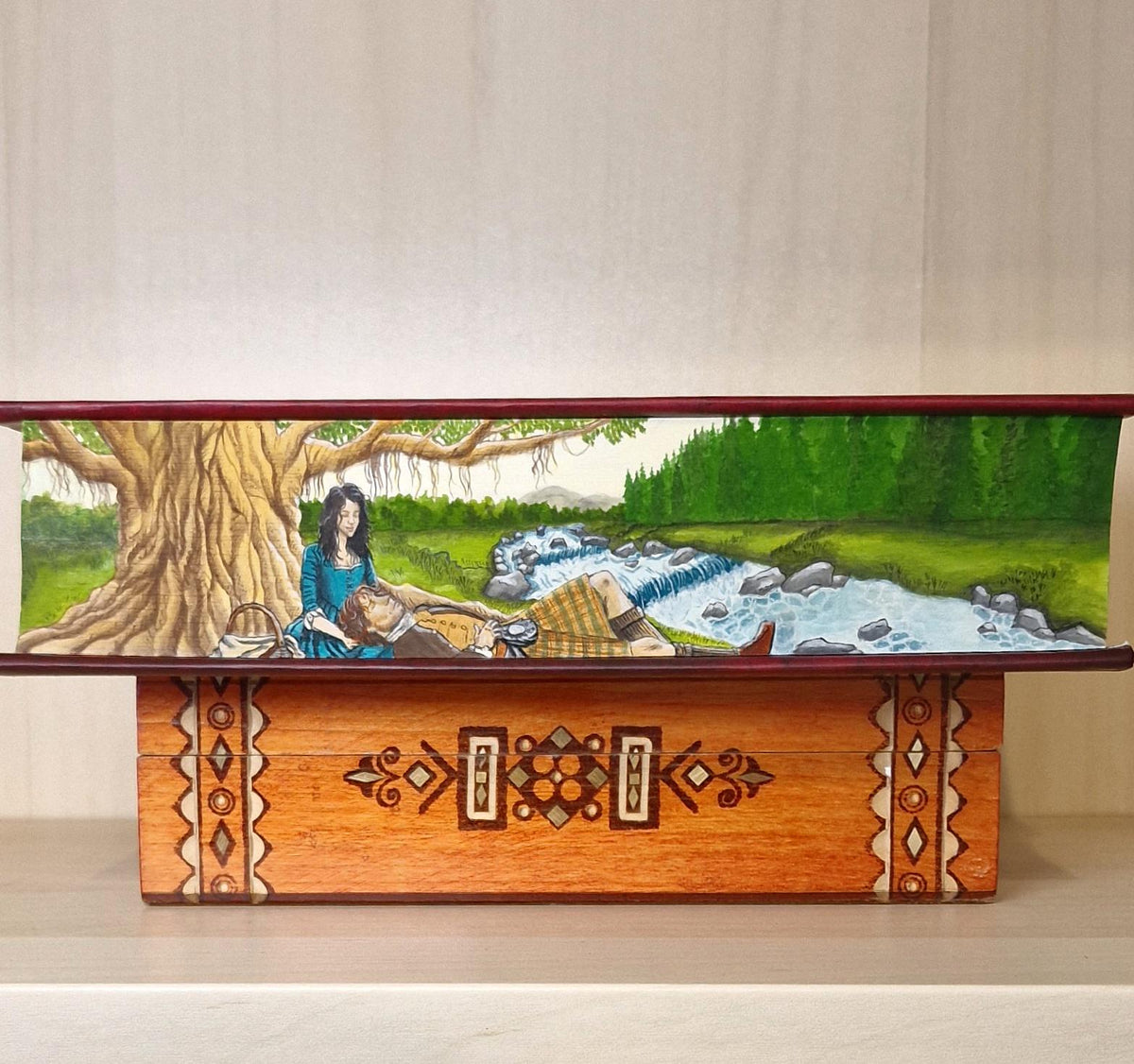 Pre-order Rare Handpainted Outlander Hardback Book by Diana Gabaldon with Fore-Edge Artwork